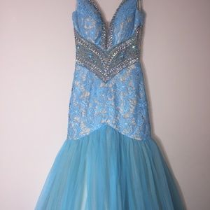 Angela and Alison 61096 Prom Dress